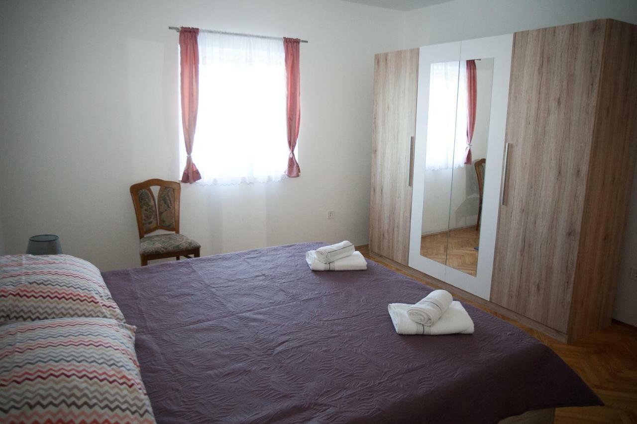 Apartman Ana Radovin Ngoại thất bức ảnh