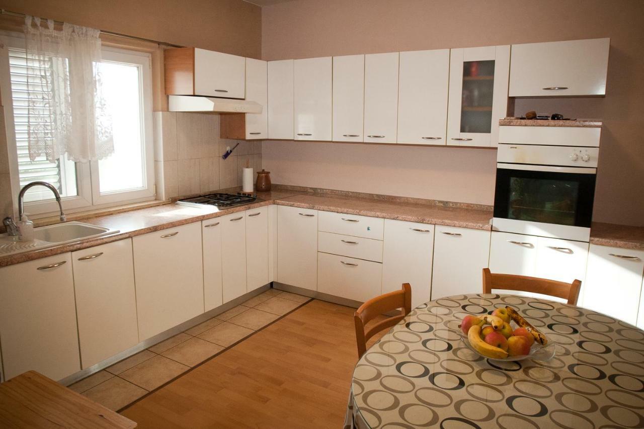 Apartman Ana Radovin Ngoại thất bức ảnh